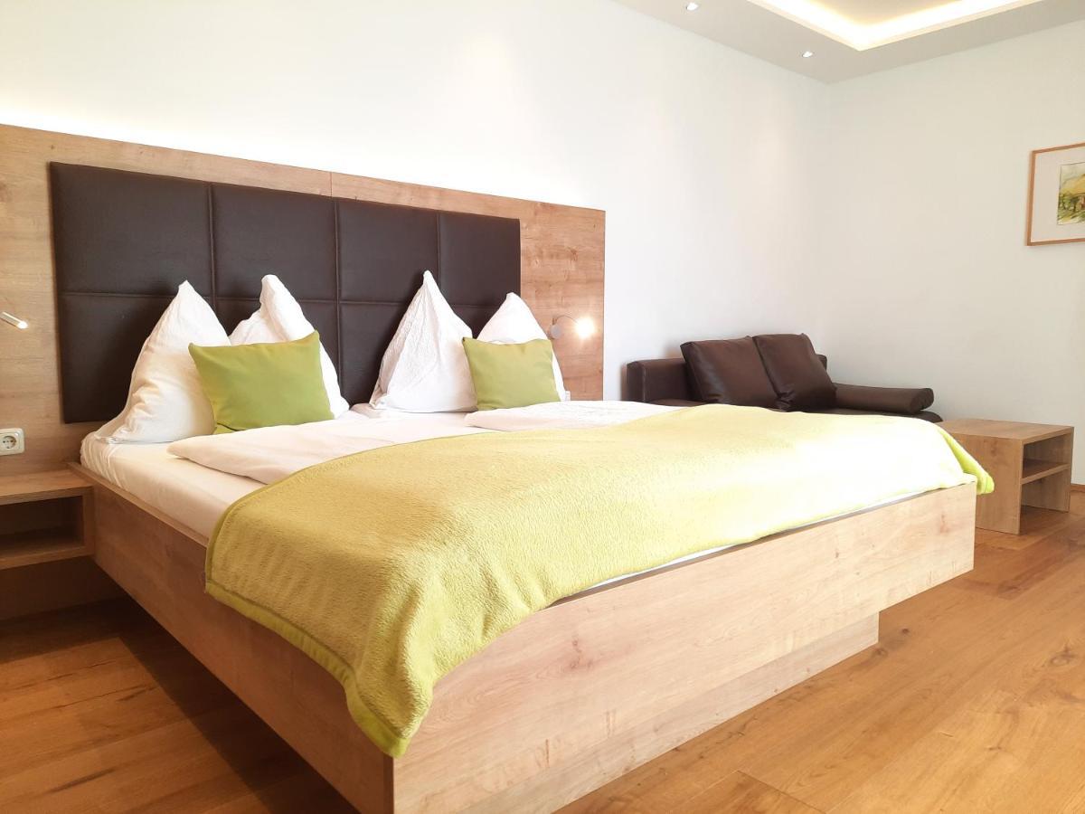 Landhaus Ferk บัดราดเคอร์สบวร์ก ภายนอก รูปภาพ