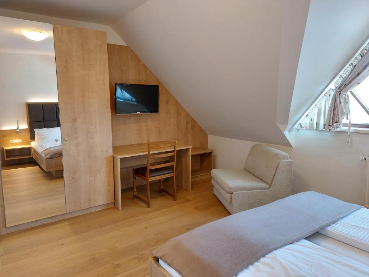 Landhaus Ferk บัดราดเคอร์สบวร์ก ภายนอก รูปภาพ