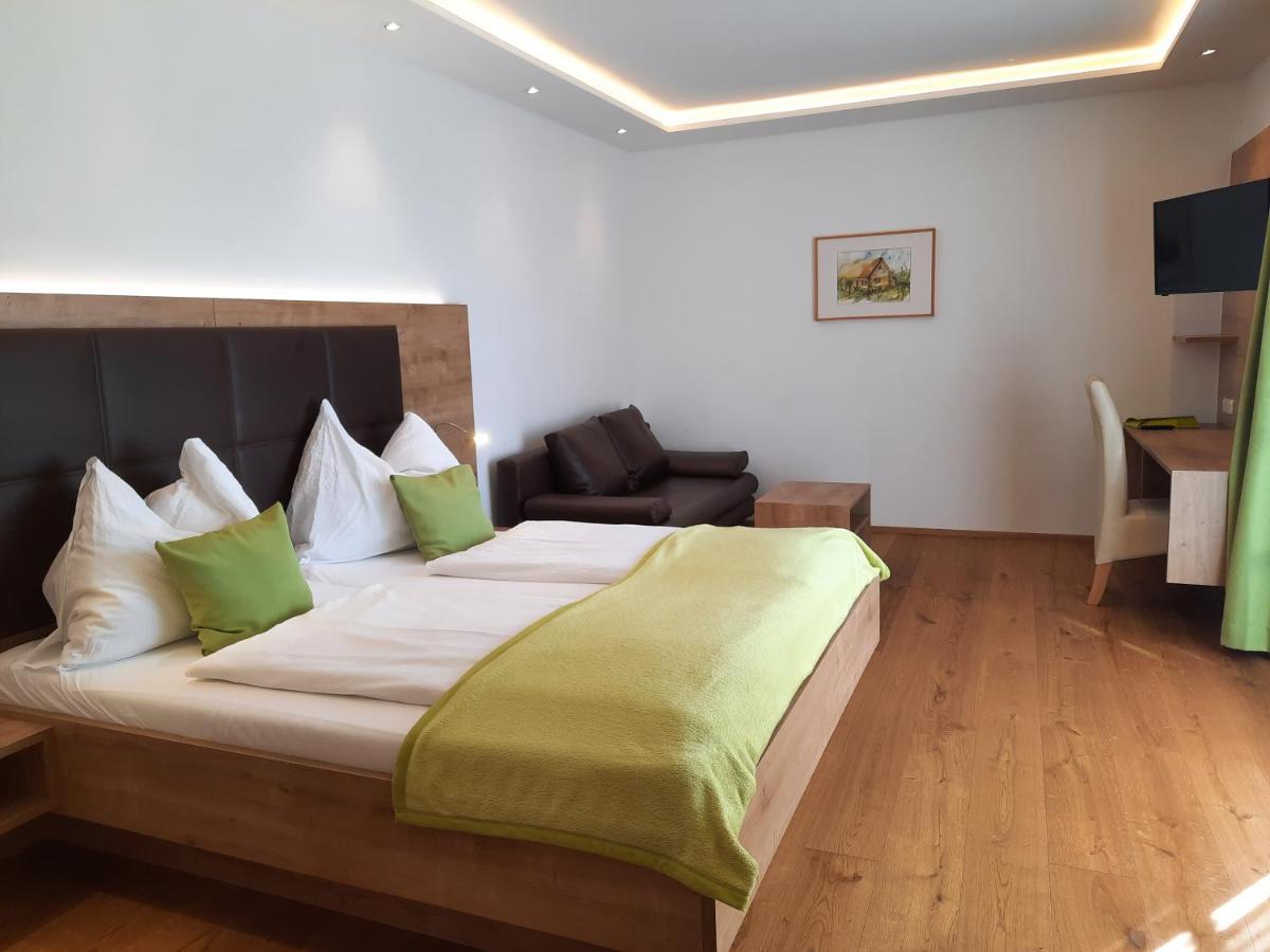 Landhaus Ferk บัดราดเคอร์สบวร์ก ภายนอก รูปภาพ